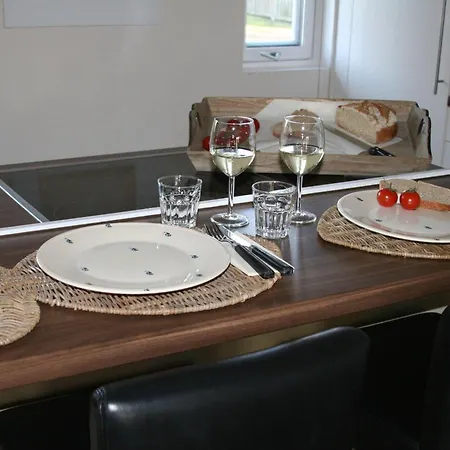 Ferienhaus-bootshaus *