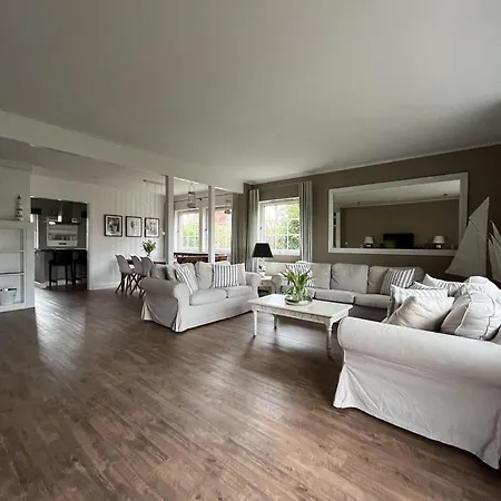 Ferienhaus-bootshaus Holiday home