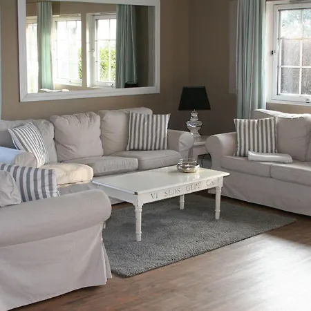 Ferienhaus-bootshaus Holiday home